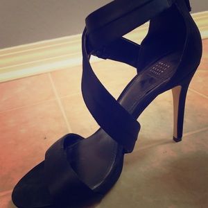 Black WHBM strapless heels!